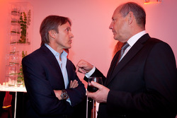 Adrian Fernandez en Ron Dennis