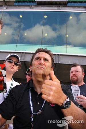 Alex Zanardi volta a Indianapolis