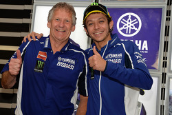 Valentino Rossi, Yamaha Factory Racing, et Jeremy Burgess