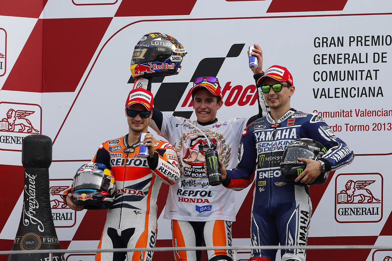 Podio: 1º Jorge Lorenzo, 2º Dani Pedrosa, 3º Marc Márquez