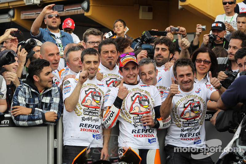 Rookie pertama yang jadi juara dunia di era MotoGP (2013)
