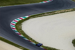 Randy de Puniet teste la nouvelle Suzuki XRH-1 pour 2015