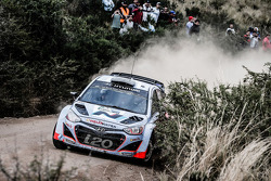 Thierry Neuville y Nicolas Gilsoul, Hyundai i20 WRC, Hyundai Motorsport