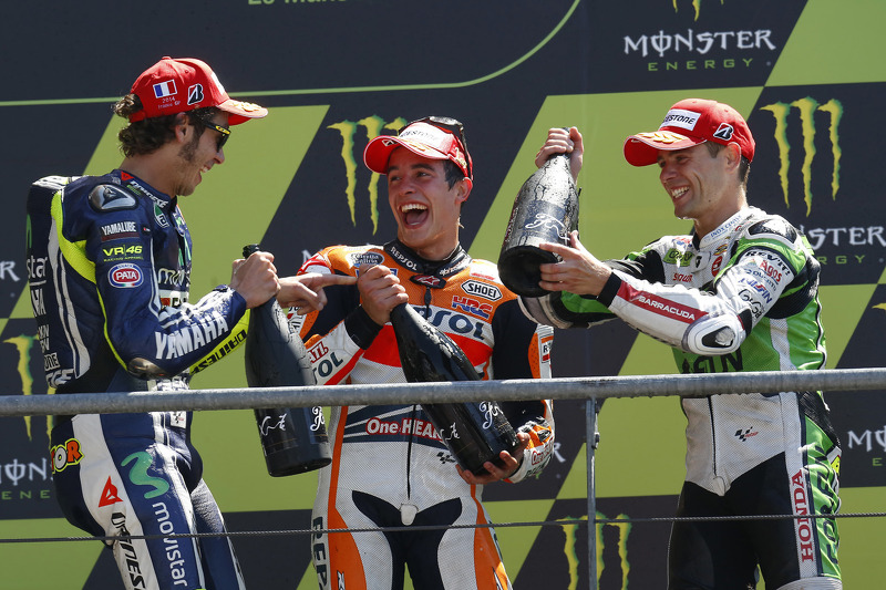 Podium : 1er Marc Márquez, 2e Valentino Rossi, 3e Álvaro Bautista