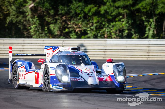 #7 Toyota Racing Toyota TS 040 - Hybrid: Alexander Wurz, Stéphane Sarrazin, Kazuki Nakajima