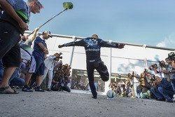 Mikko Hirvonen gioca a calcio