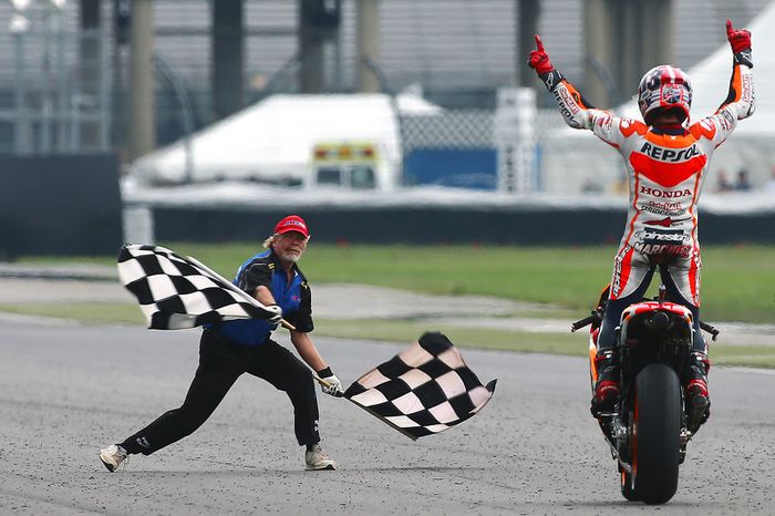 A sequência terminou com o triunfo em Indianápolis. Àquela altura, estava claro que Márquez não teria adversários na luta pelo título e o bicampeonato foi confirmado no Japão.