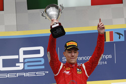 Podium: le vainqueur Raffaele Marciello