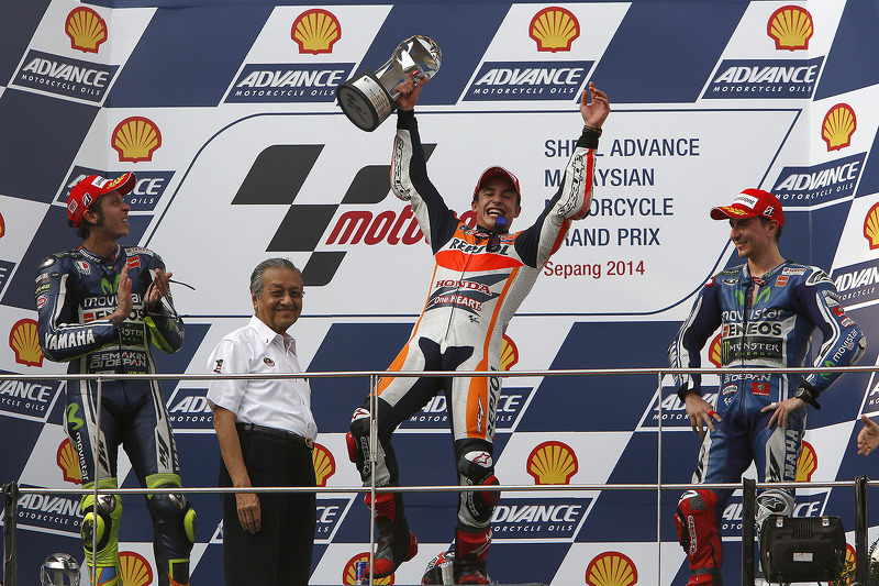 Podium: 1. Marc Márquez, 2. Valentino Rossi, 3. Jorge Lorenzo