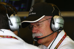 Dr. Dieter Zetsche, director ejecutivo de Daimler AG