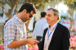 (Esquerda para direita): Mark Webber, piloto da Porsche Team WEC Driver, com Carlos Sainz