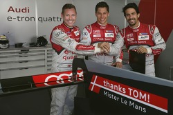 汤姆·克里斯滕森, Loic Duval, Lucas di Grassi,和一条特别的话语,给将退役的Kristensen