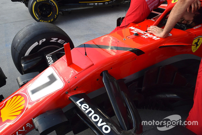 Ferrari SF71H mit Trauerflor