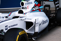 Williams FW37 : ponton