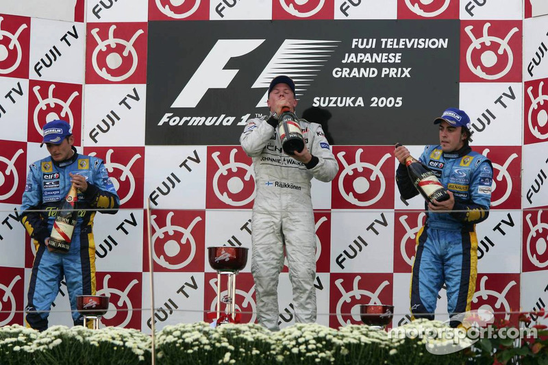 2005. Подіум: 1. Кімі Райкконен, McLaren-Mercedes. 2. Джанкарло Фізікелла, Renault. 3. Фернандо Алонсо, Renault