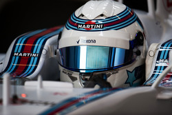 Susie Wolff, Williams FW37 desarrollo de pilotos