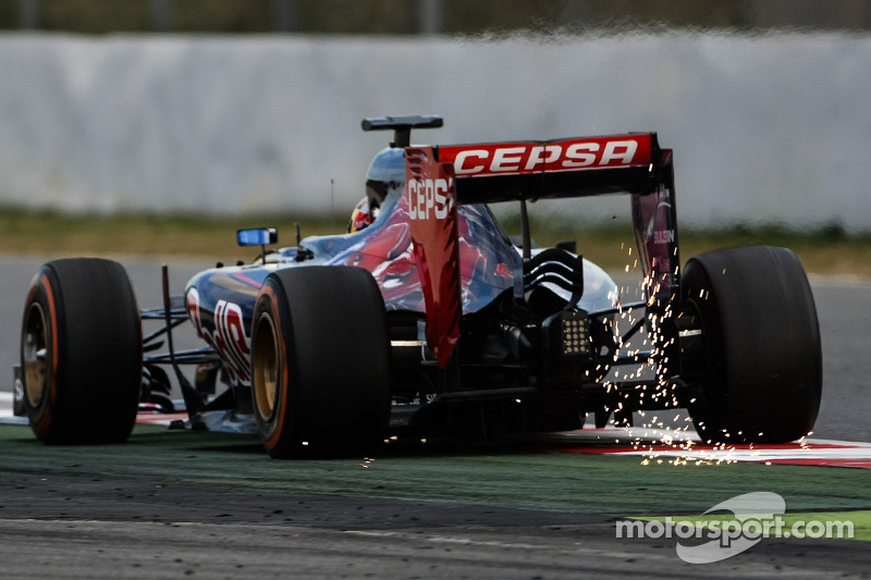 Ф1, тести в Барселоні 2015: Карлос Сайнс, Toro Rosso STR10