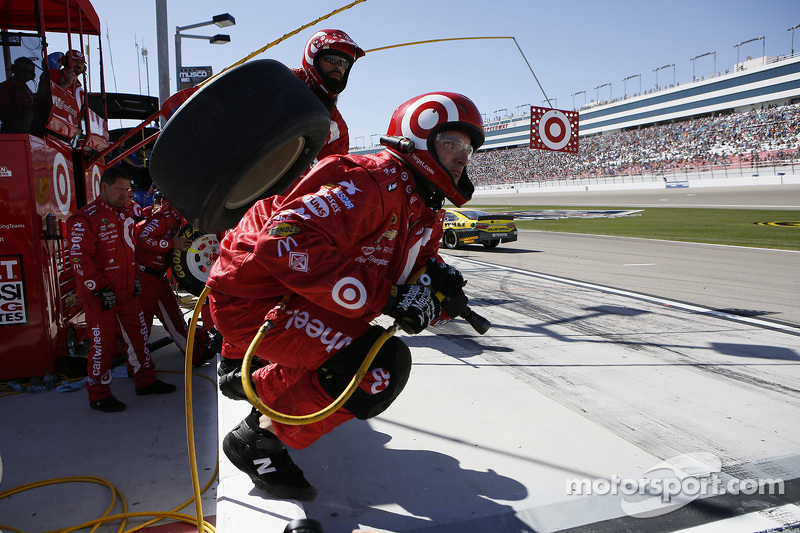 Boxenstopp eines NASCAR-Teams