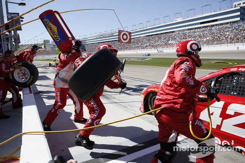 Boxenstopp eines NASCAR-Teams