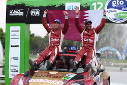 I vincitori WRC2 Nasser Al-Attiyah e Matthieu Baumel, Ford Fiesta R5