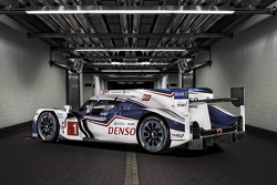 2015-spec Toyota TS040