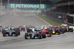 Lewis Hamilton, Mercedes AMG F1 W06 leads at the start of the race