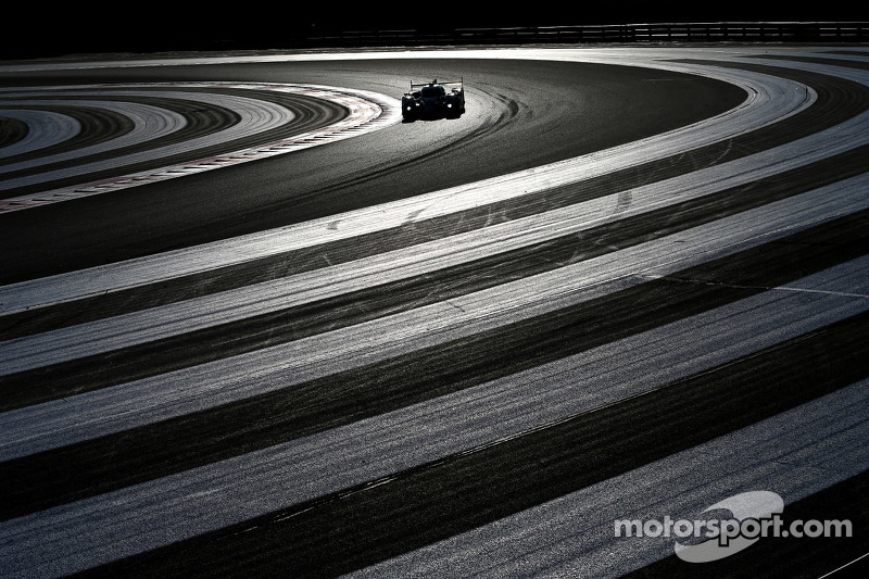 #2 Toyota Racing Toyota TS040 Hybrid: Alexander Wurz, Stephane Sarrazin, Mike Conway