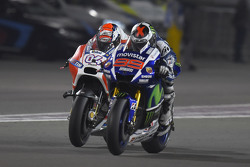 Хорхе Лоренсо Yamaha Factory Racing и Андреф Довициозо Ducati Team