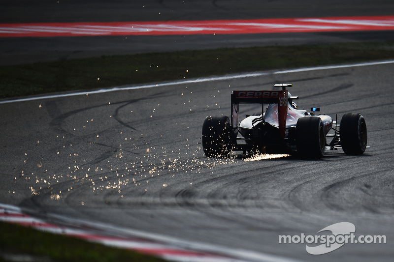 Carlos Sainz jr., Scuderia Toro Rosso STR10