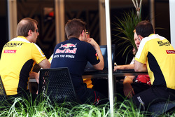 Reunión de Red Bull Racing y Renault Sport F1