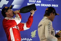 Кими Райкконен, Ferrari celebrates празднует свое второе место на подиуме