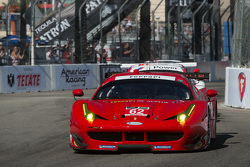 #62 Risi Competizione Ferrari F458: Pierre Kaffer, Giancarlo Fisichella, Olivier Beretta