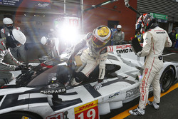 #19 Porsche Team Porsche 919 Hybrid : Nico Hulkenberg, Earl Bamber, Nick Tandy