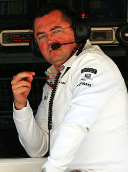 Эрик Булье, гоночный директор McLaren