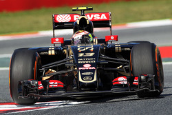 Pastor Maldonado, Lotus F1 E23
