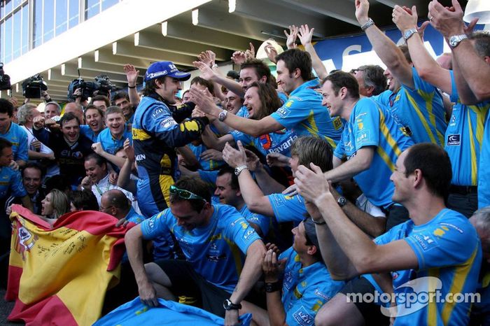 Fernando Alonso, campeón del mundo de F1 2006, con Renault en Enstone