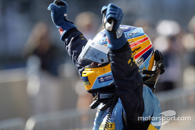 Mejor posición en el mundial: 1º (2005 y 2006)