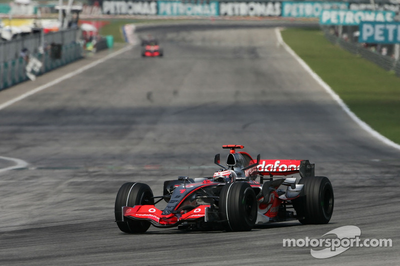 Fernando Alonso, McLaren Mercedes, MP4-22