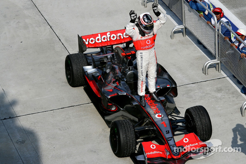2007. Фернандо Алонсо, McLaren Mercedes