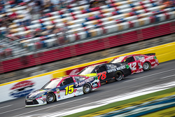Clint Bowyer, Michael Waltrip Racing, Toyota