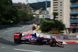 Carlos Sainz Jr., Scuderia Toro Rosso STR10