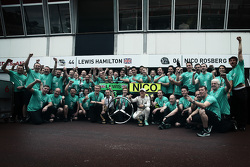 Nico Rosberg, Mercedes AMG F1 Team fête sa victoire