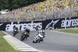 Cal Crutchlow, Team LCR Honda, et Bradley Smith, Tech 3 Yamaha