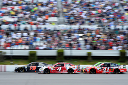 Martin Truex Jr., Furniture Row Racing Chevrolet and Kevin Harvick and Kurt Busch, Stewart-Haas Racing Chevrolets