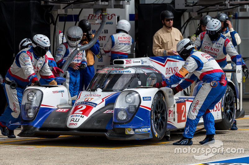 #2 Toyota Racing, Toyota TS040 Hybrid: Alexander Wurz, Stéphane Sarrazin, Mike Conway