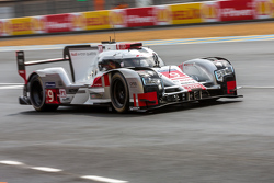 #9 Audi Sport Team Joest Audi R18 e-tron quattro: René Rast, Filipe Albuquerque, Marco Bonanomi