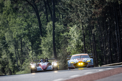 #43 Team SARD-Morand Morgan LM P2 EVO: Pierre Ragues, Oliver Webb, Zoel Amberg, #98 Aston Martin Rac