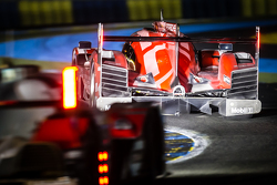 #17 Porsche Team Porsche 919 Hybrid: Timo Bernhard, Mark Webber, Brendon Hartley