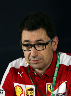 Mattia Binotto, Ferrari, Motorenmanager, in der FIA-Pressekonferenz
