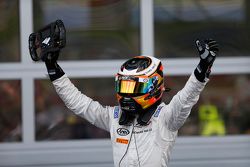 Vencedor Stoffel Vandoorne, ART Grand Prix